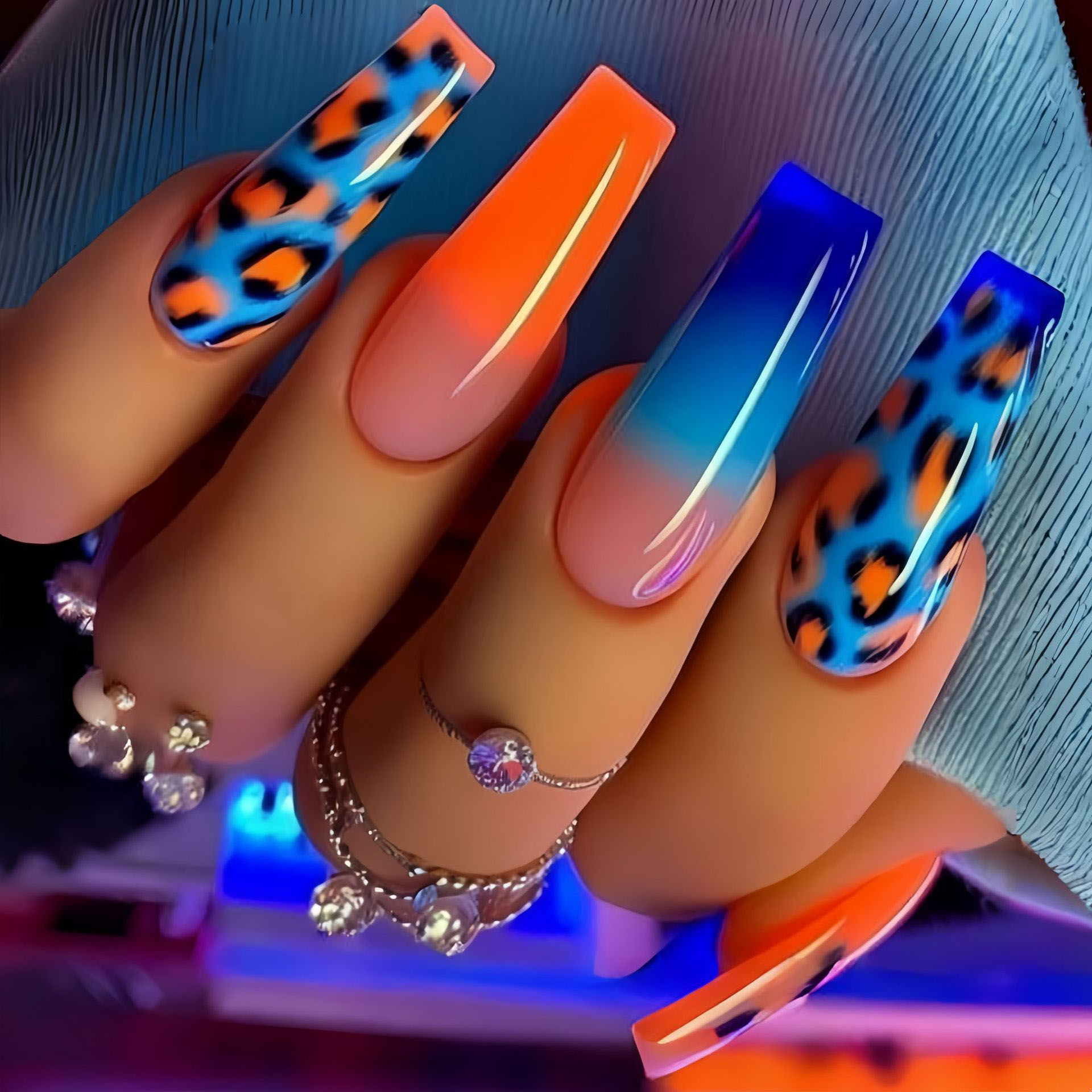 Unhas postiças em degradê lara - Nail Art Orange avaliação e preço